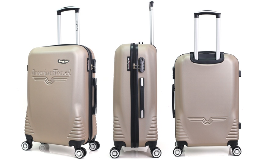 Image 6: Set of Three Suitcases