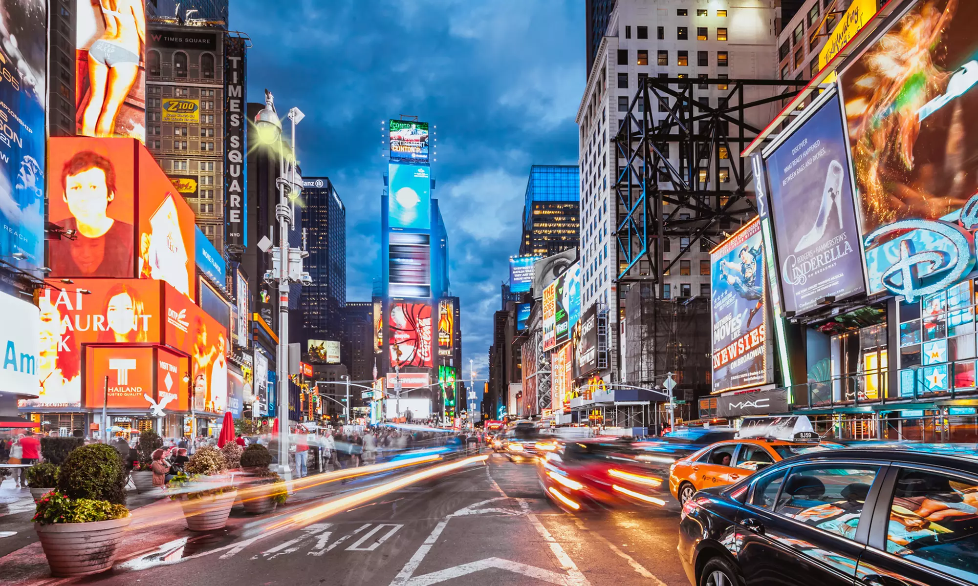 Stay at Paramount Hotel in New York, NY, with Dates into September - Primary Image