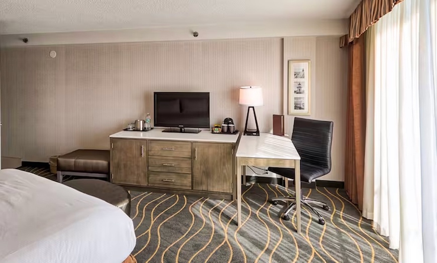 Image 8: City Stay With Convenience, Comfort, and A Splash of Fun
