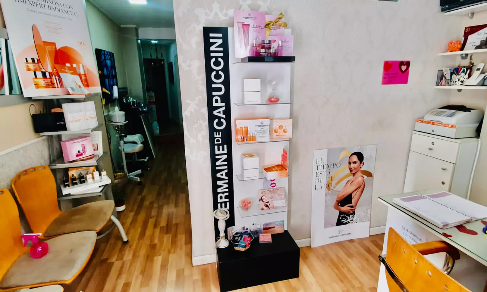 Piel radiante con higiene facial o reafirmación con radiofrecuencia