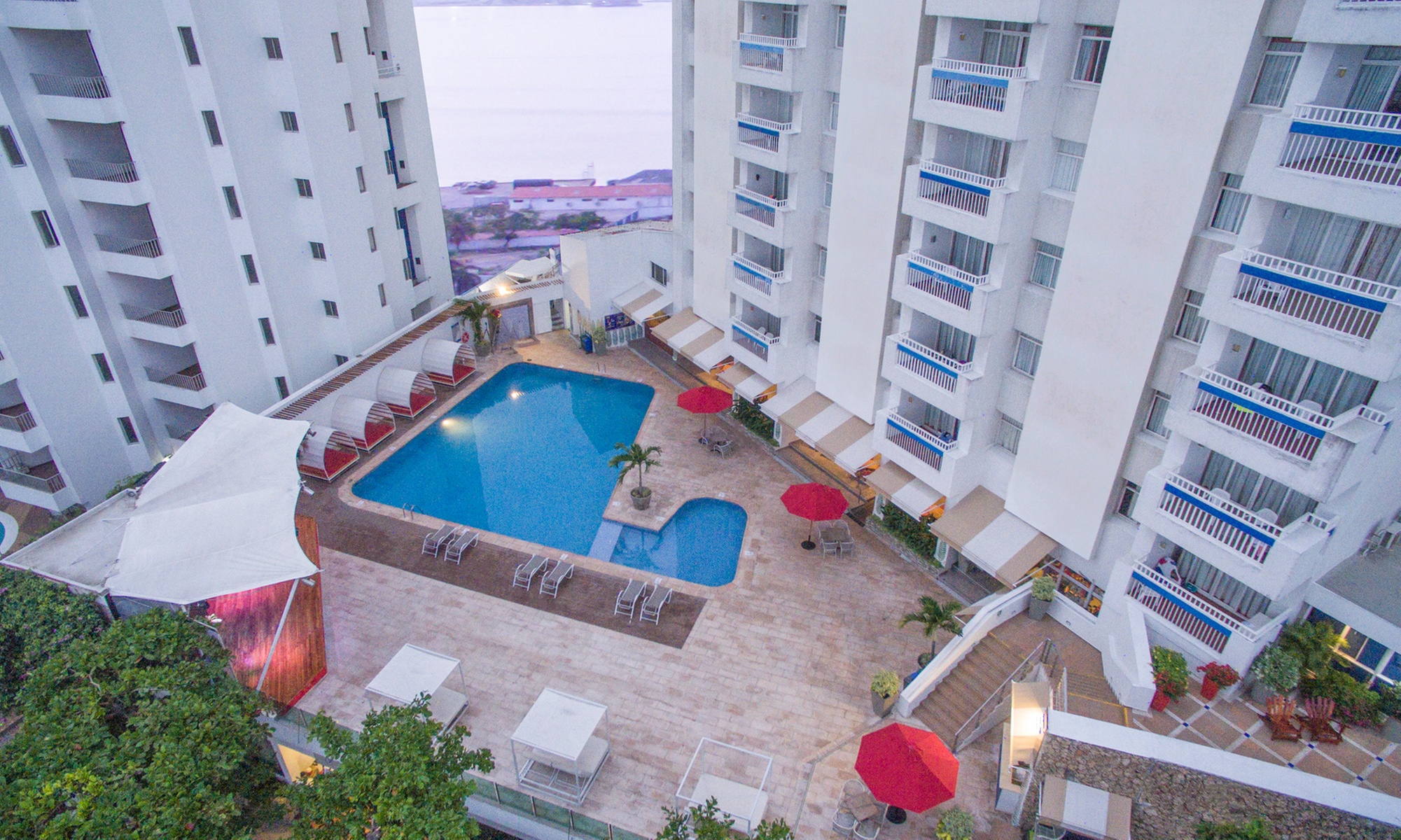 ✈ All-Inclusive Decameron Cartagena Stay with Air from Travel by Jen