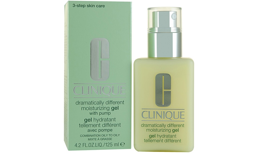 Image 2: Clinique Dramatically Different Moisturizer - 125ml