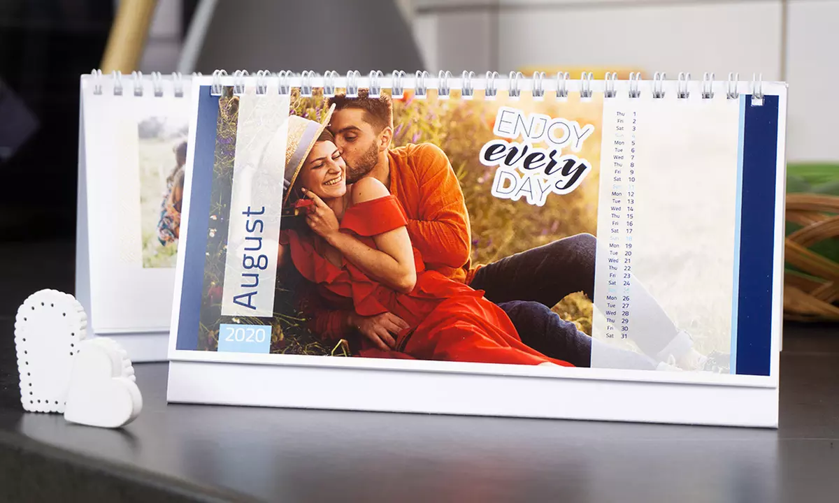 1, 2, 5 ou 10 calendriers de bureau dès 3,49 € avec Colorland (81% de réduction) - Primary Image