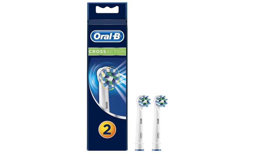 Image 2: Oral-B Toothbrush Heads