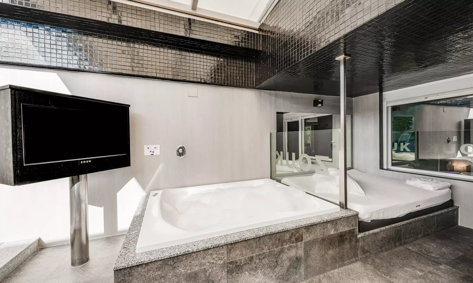 Madrid: Suite inkl. Frühstück