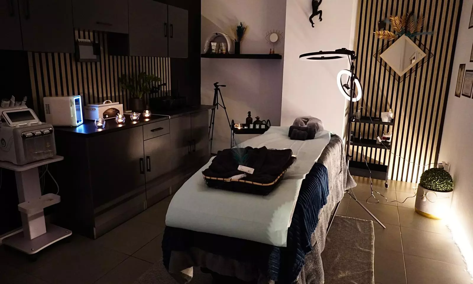 Sesiones de masaje relajante con piedras volcánicas y aromaterapia