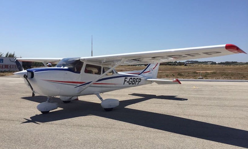 Image 3: 20 min de vol d'initiation au pilotage d'un avion léger Fly Academy