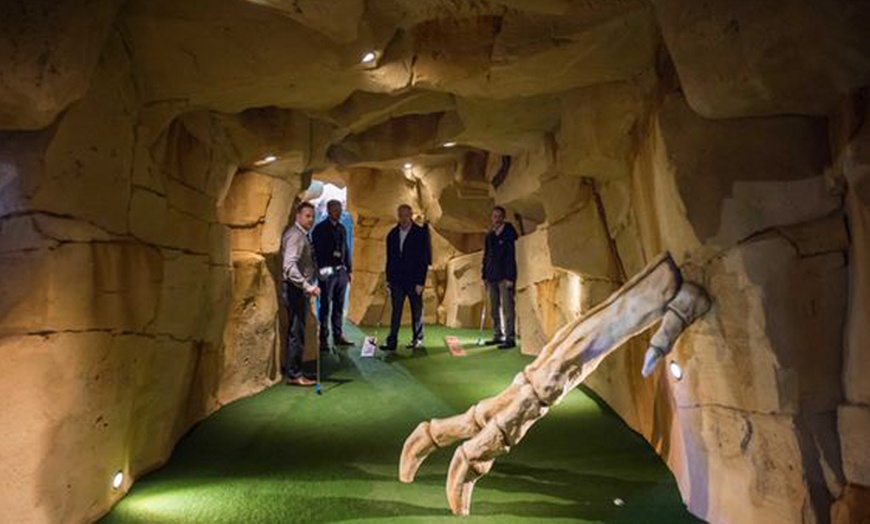 Image 6: Adventure Golf with Club Hire