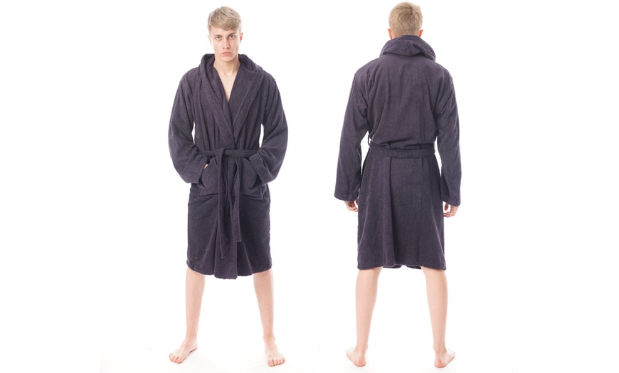 Image 4: Men's Hooded Snuggle Fleece Robe