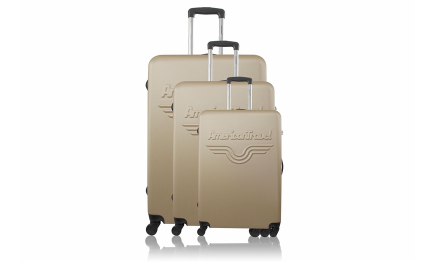 Image 13: Set of 3 Suitcases