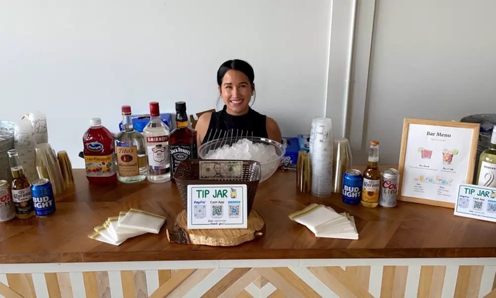 4-Hour Mobile Bartending or 2-Hour Mobile Bar w/ Bartending Experience