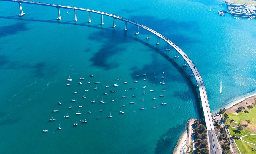 Image 4: Explore Coronado on a Pedicab Tour for Up to 6 People
