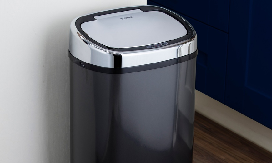 Image 16: Tower 58-Litre Sensor Bin