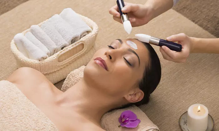 Soin du visage express de 30 min ou sur mesure de 50 min