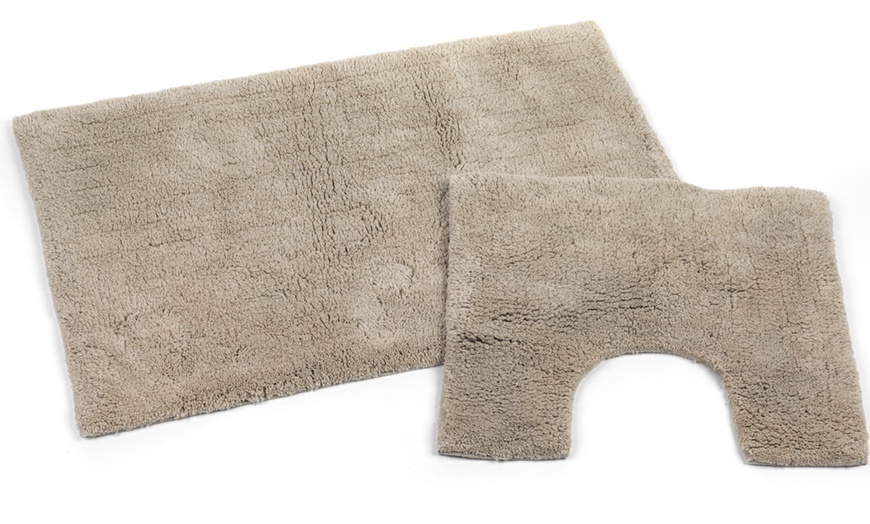 Image 6: Beldray Bath Mat and Pedestal Set