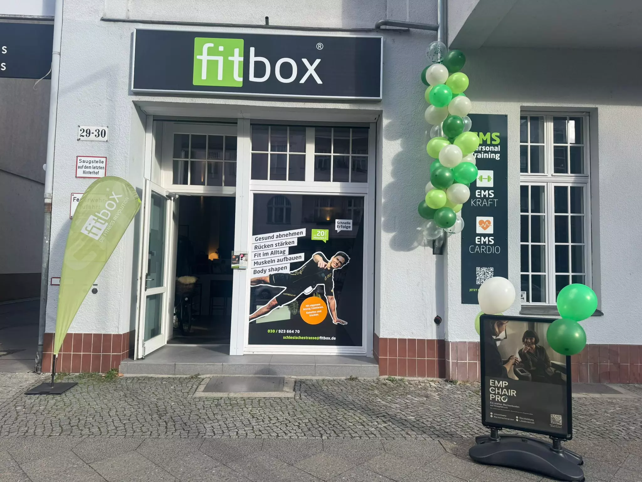 Longevity Hightech-Programm: 3D-Analyse, EMP Chair PRO & EMS-Training