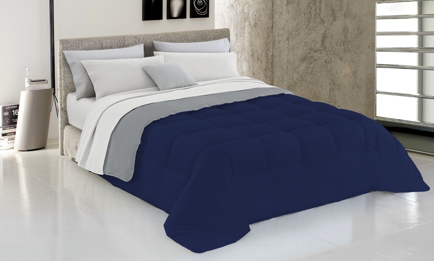 Image 8: Warm Winter Double-Face Duvet