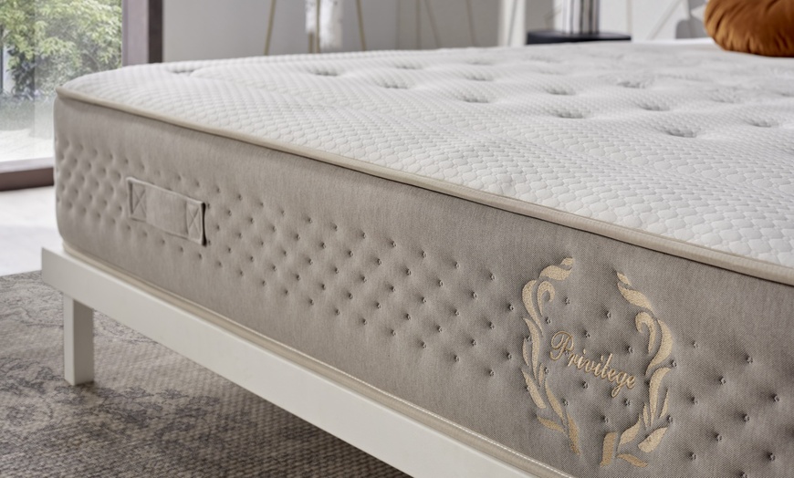 Image 3: Privilege Pocket Spring 31cm  Mattress