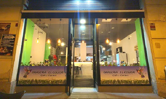 Menú para 2 o 4 personas con postre y bebida en Brasería El Colibrí