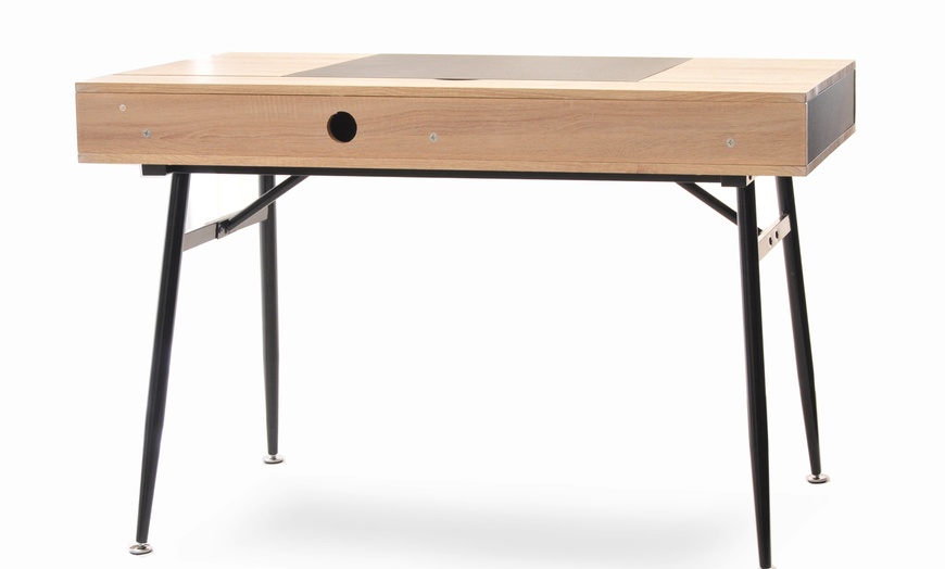 Image 9: Scandinavisch bureau