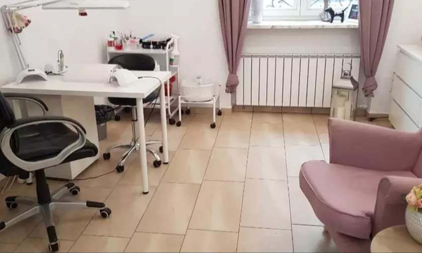 Oczyszczanie wodorowe twarzy i maska lub eksfoliacja kwasami w Klinice A Avramceva (do -78%) - Second Medium