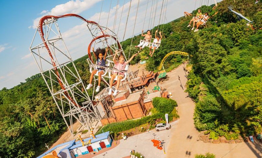 Image 10: Erlebe puren Nervenkitzel: Tagestickets für den Holiday Park Germany!