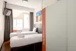 Den Haag: Zimmer nach Wahl für 2 oder 4 Personen inkl. Late Check-out im Easyhotel Den Haag - Second Medium