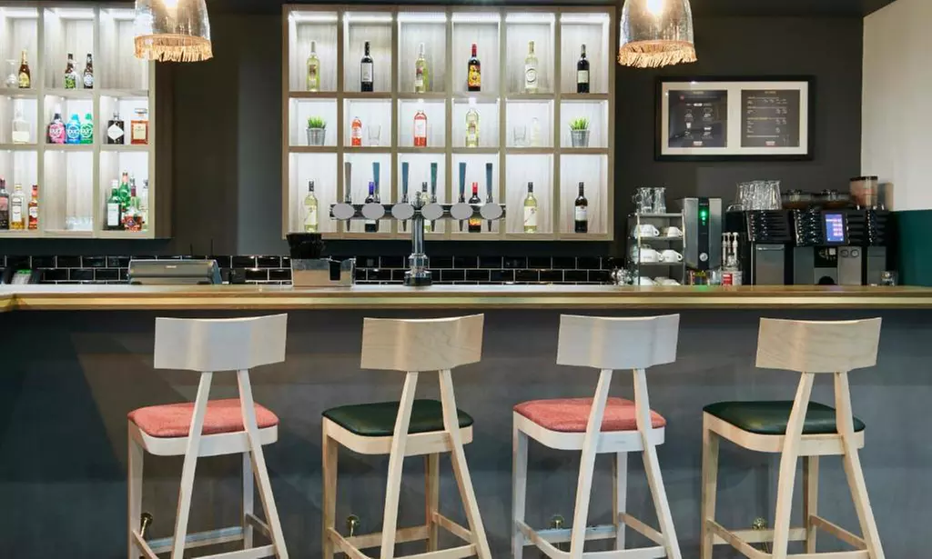 Manchester: 4* Superior Double Stay with Breakfast