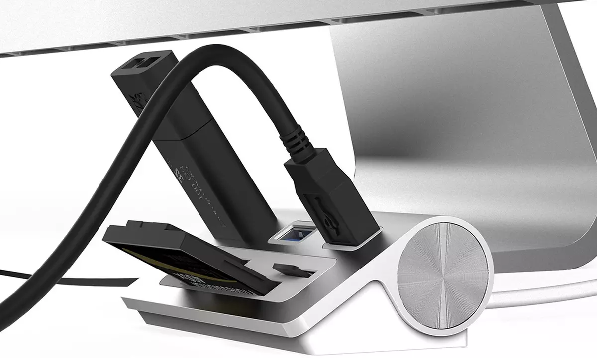 Sabrent 3-Port USB 3.0 Hub with Multi-Card Reader - Second Medium