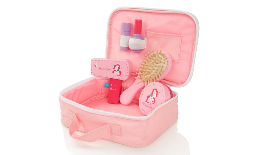 Image 8: Wooden Pretend Play Beauty Set