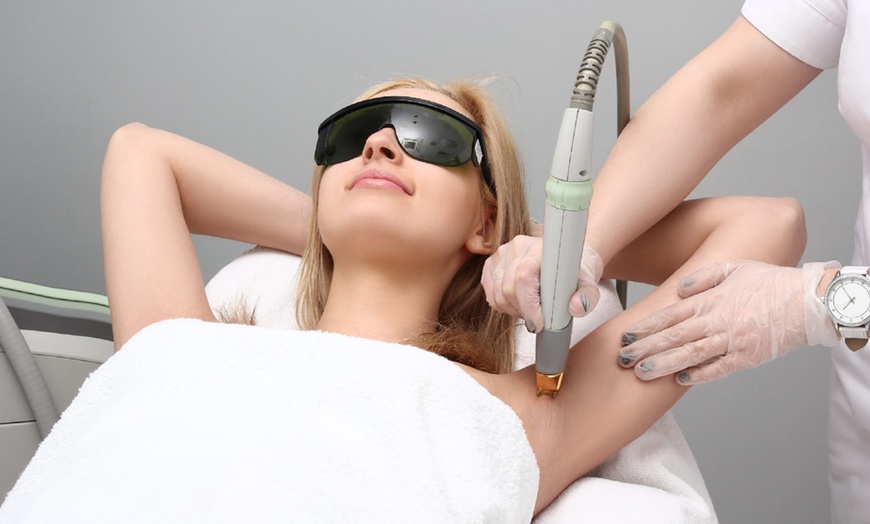 Image 1: Achieve Silky Skin with Six Laser Hair Removal Sessions
