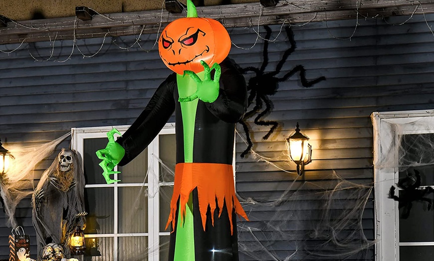 Image 7: HomCom Halloween Outdoor Inflatable Decoration