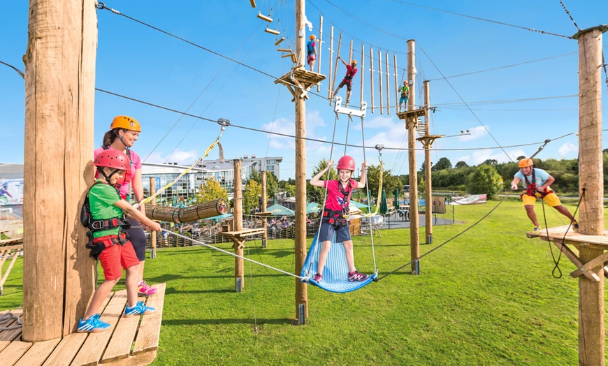 Image 1: Klettern im Alpenpark Neuss