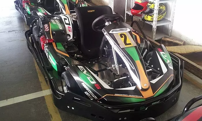 Indoor-Go-Kart-Rennen