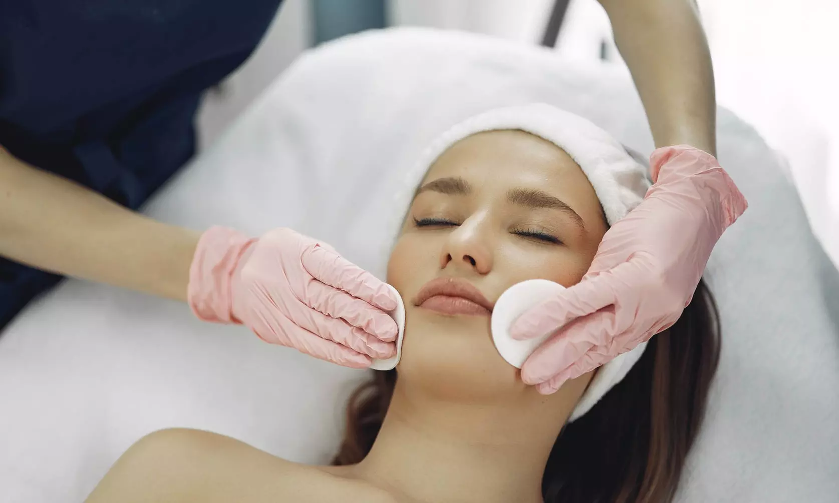 Higiene facial y opción a Hydrofacial o tratamiento específico