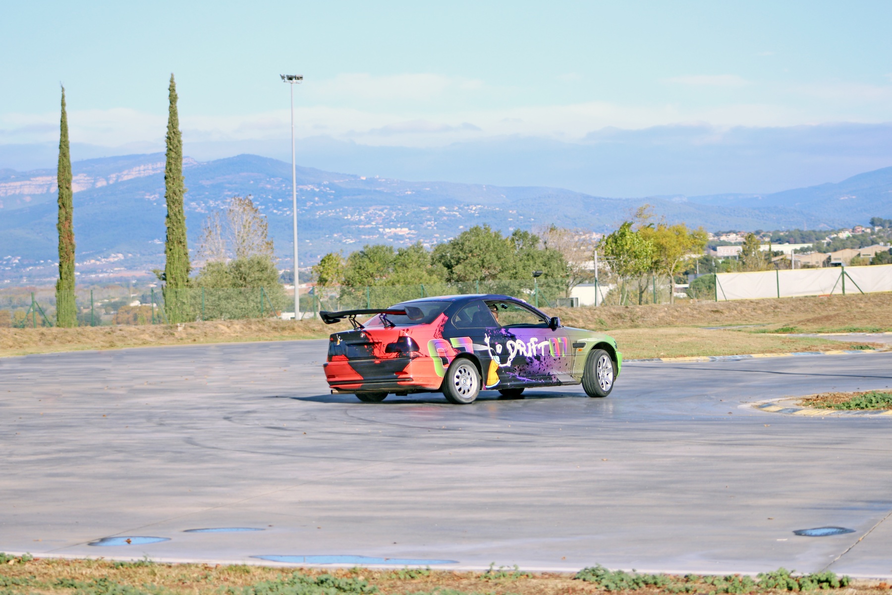 3, 5 o 7 vueltas de conducción drift en circuito con un BMW para 1
