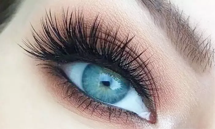 Classic, Mink, Volume, or Extreme Volume Eyelash Extensions at Dulce Lash Lounge - Tacoma (Up to 56% Off) - Primary Image