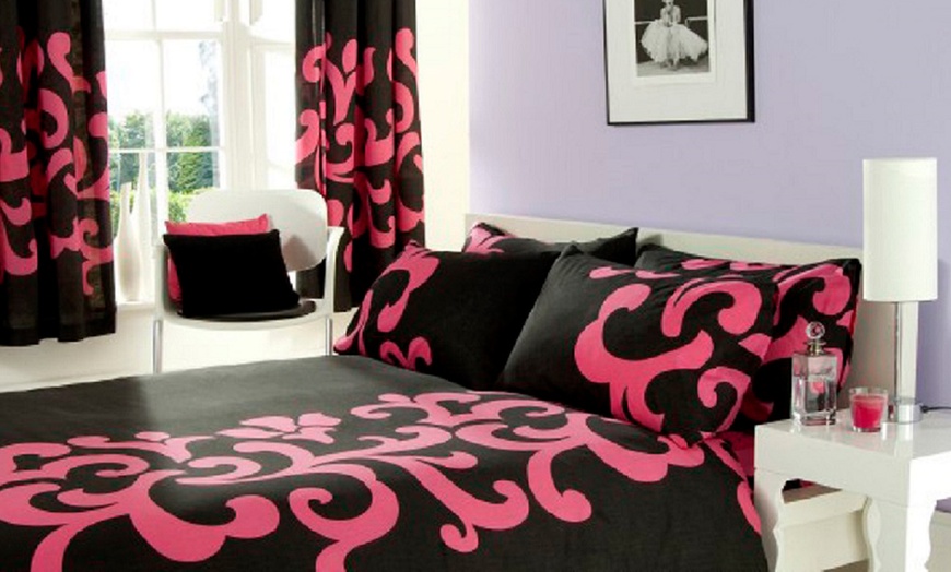 Image 6: Easy-Care Duvet Cover Set