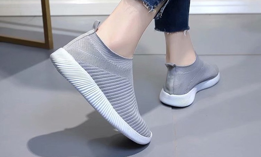 Image 10: Women's Knit Trainers