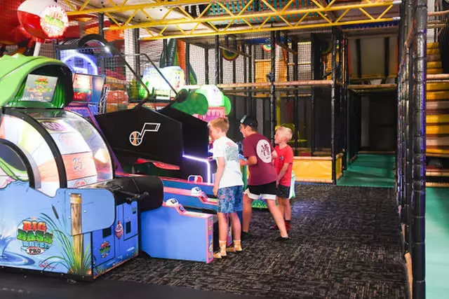 Unleash Your Imagination at Kangaroo Zoo: All Day Pass Up to 27% Off!