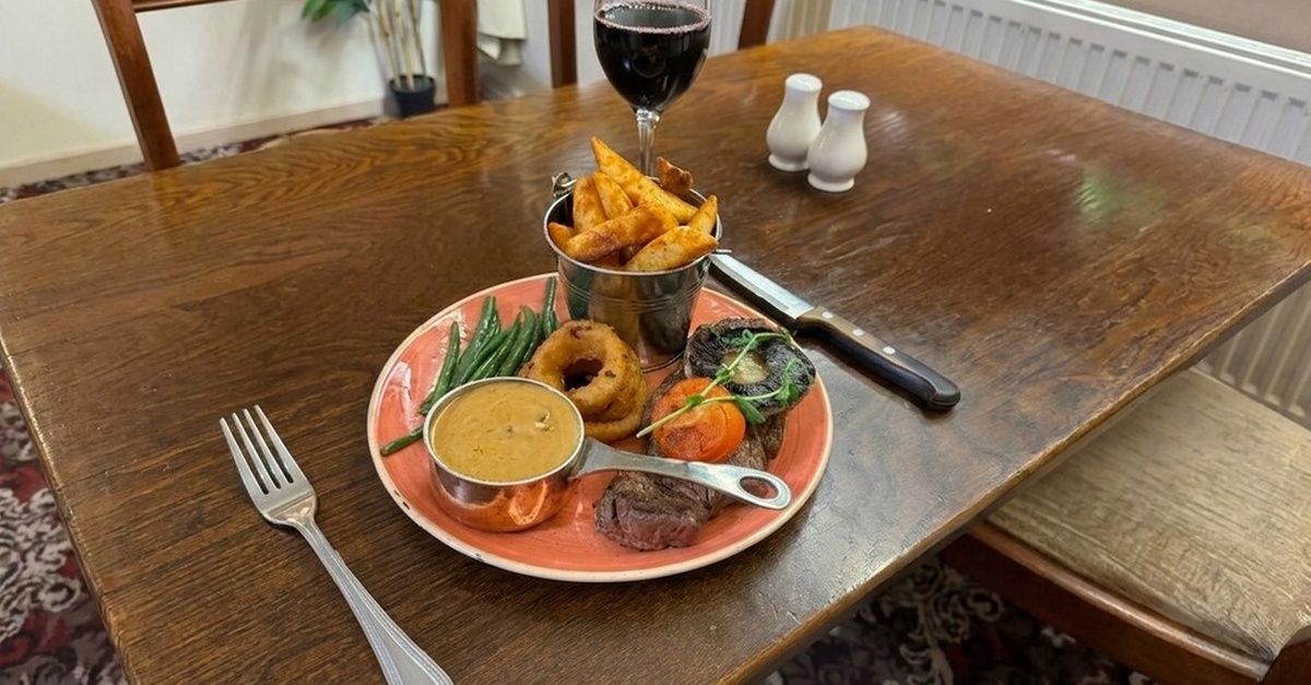 Spend on food and drink at The Trecastell Hotel at Groupon