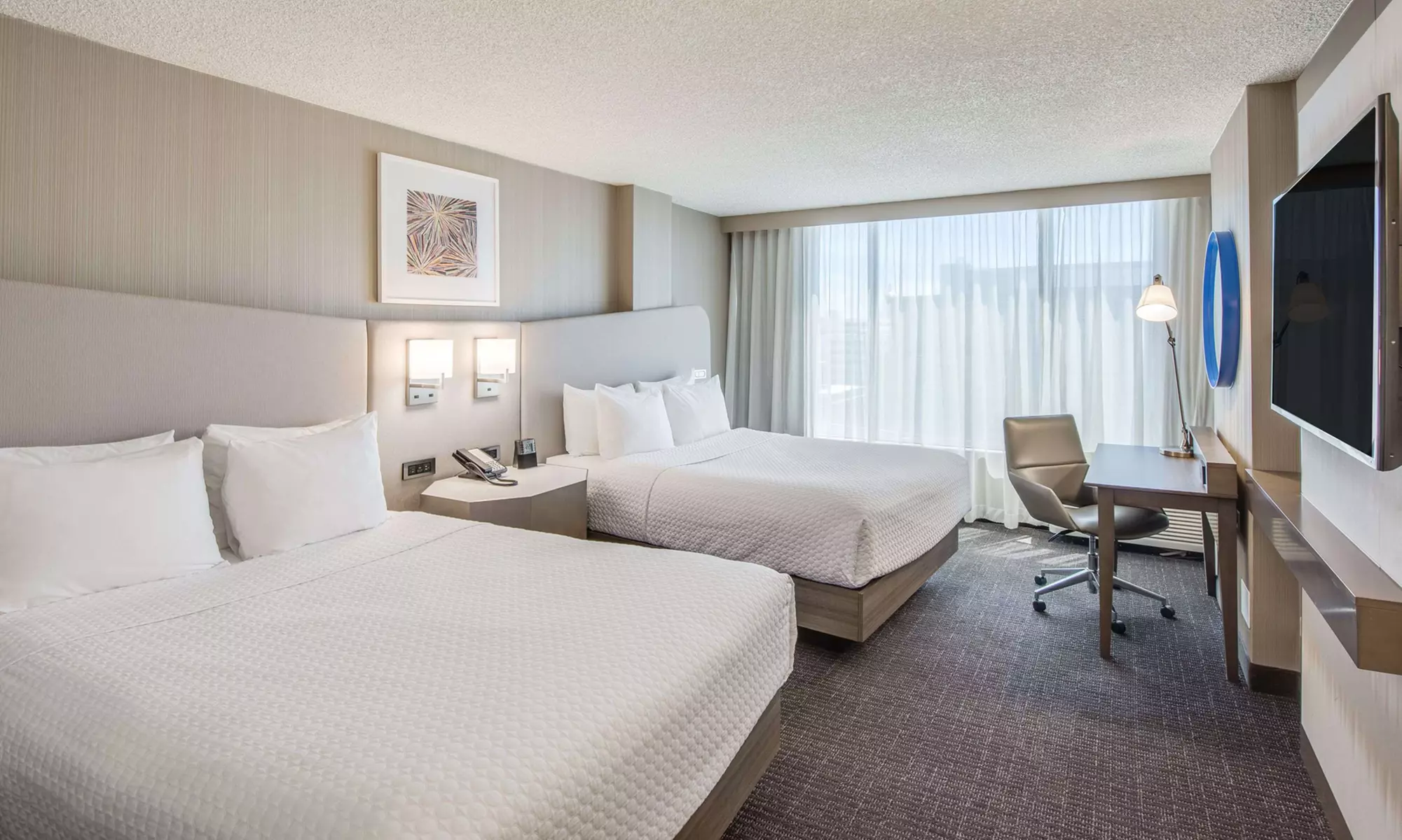 Stylish 4-Star Hotel at Denver Downtown - Book Now!