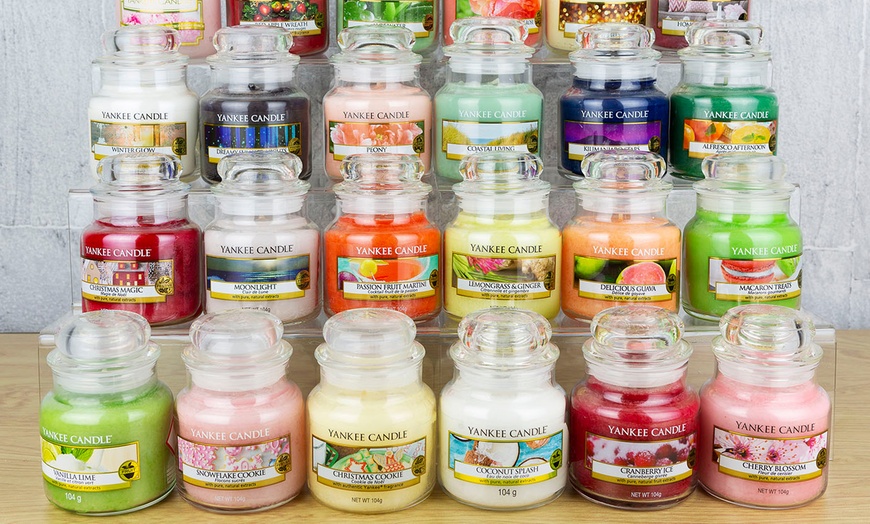 Image 1: Six Yankee Candle Classic Small Jar Candles