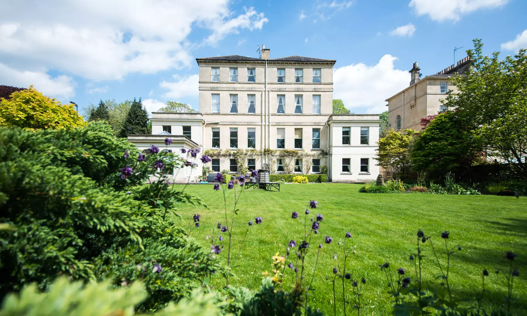Bath: 5* Standard, Deluxe, or Superior Double Room Stay with Breakfast