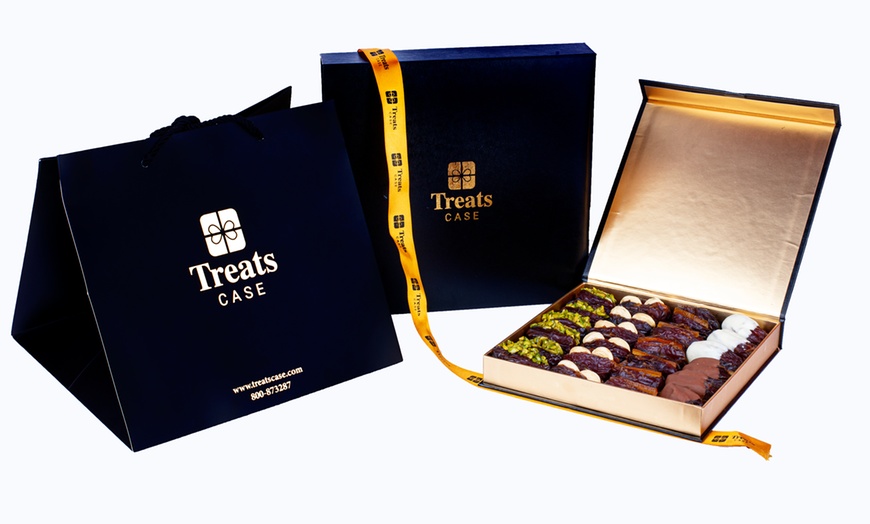 Image 2: AED 100 Towards Treats Boxes