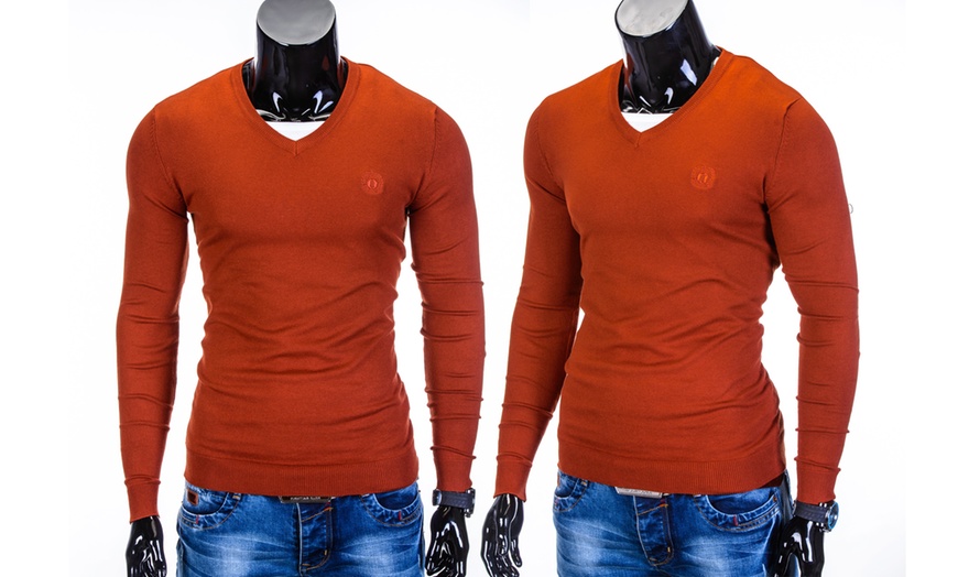 Image 11: Men's V-Neck Sweater