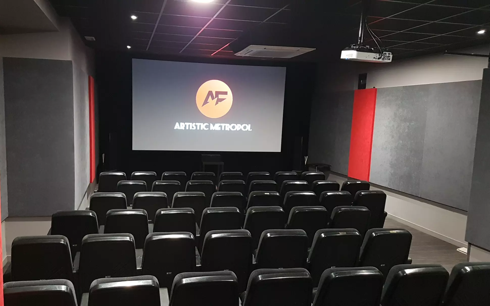 Hasta 47% de dto. en Cine/multicine en ARTISTIC METROPOL