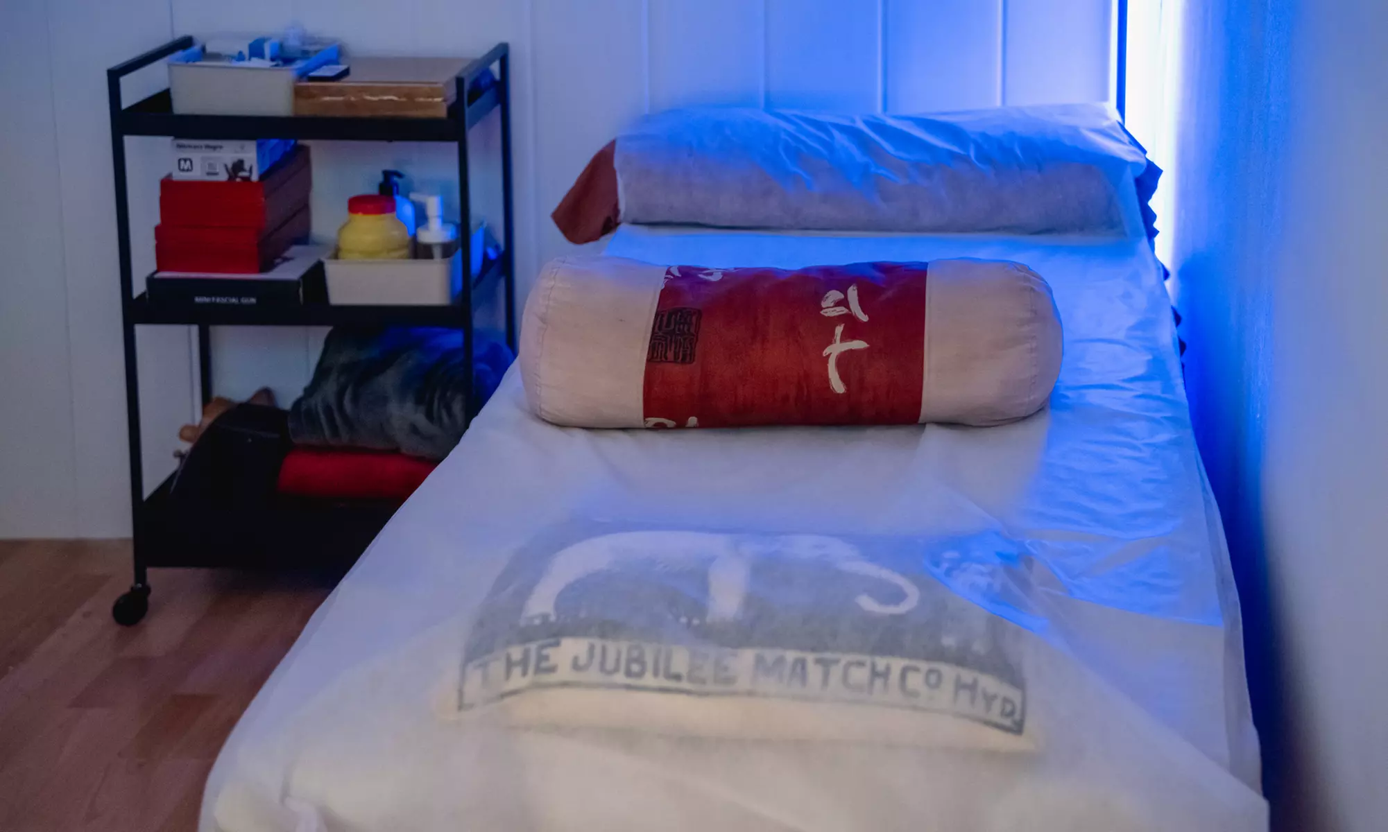 1 o 2 sesiones de masaje con ventosas y lámpara de moxibustión para 1