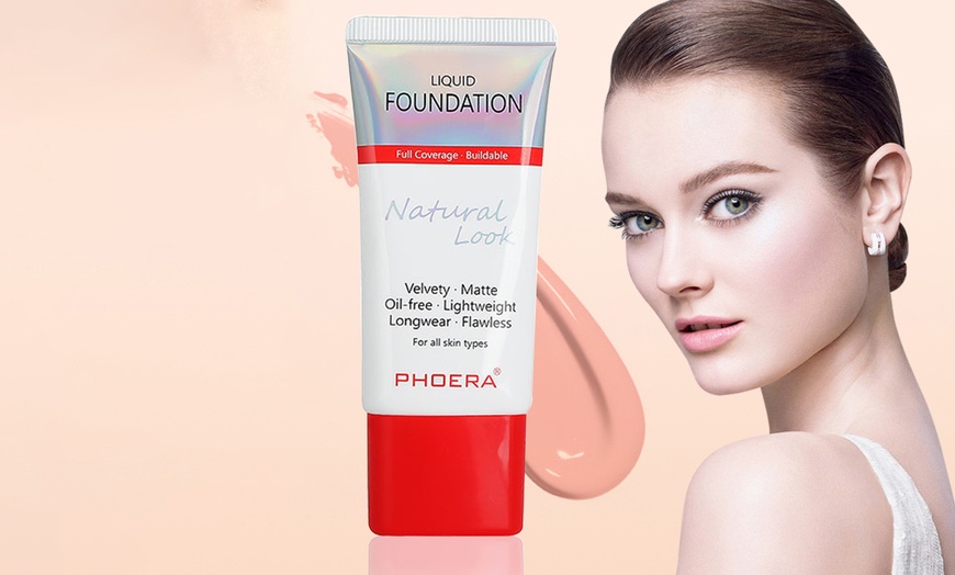 Image 16: Phoera Velvety Matte Lightweight Liquid Foundation