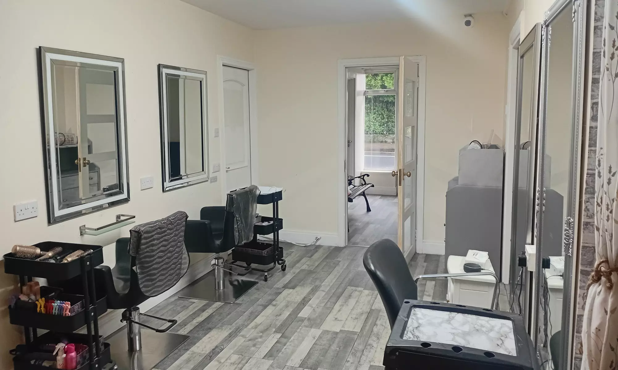 Hydrodermabrasion or/and Chemical Peel | Microneedling & Optional Peel